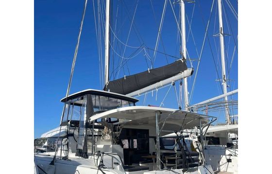Catamaran Lagoon 42 12m