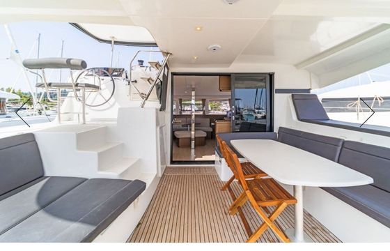 Catamaran Lagoon 42 12m