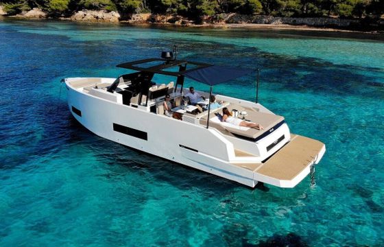 Motorboat De Antonio Yachts D42 1050hp