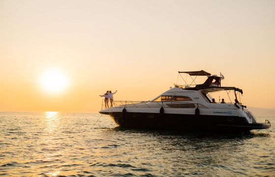 Motorboat Sealine 450 740hp