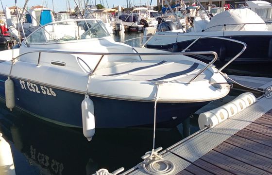 Motorboat BENETEAU Flyer 650 WA 140hp