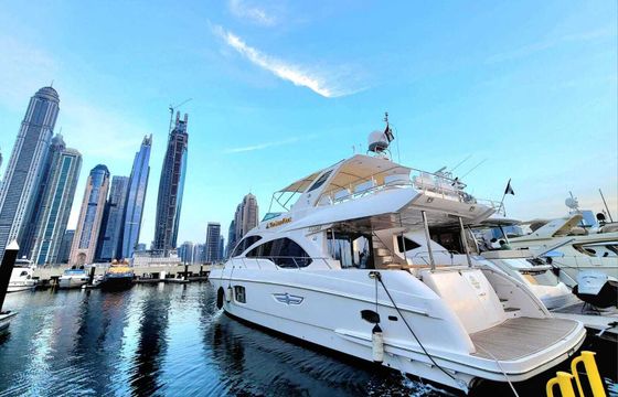 Motor yacht Gulf Craft Majesty 63