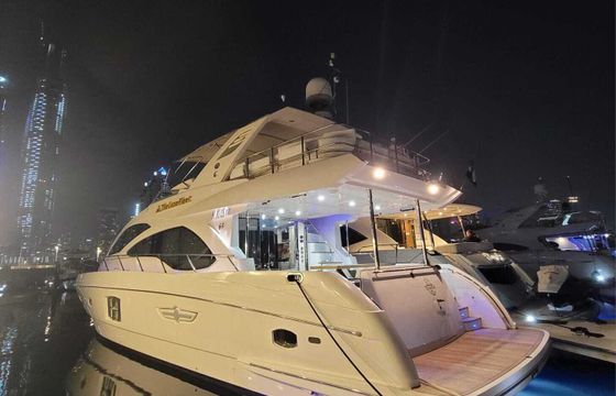 Motor yacht Gulf Craft Majesty 63