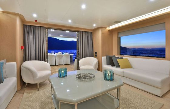 Motor yacht Aegean Custom 1300hp