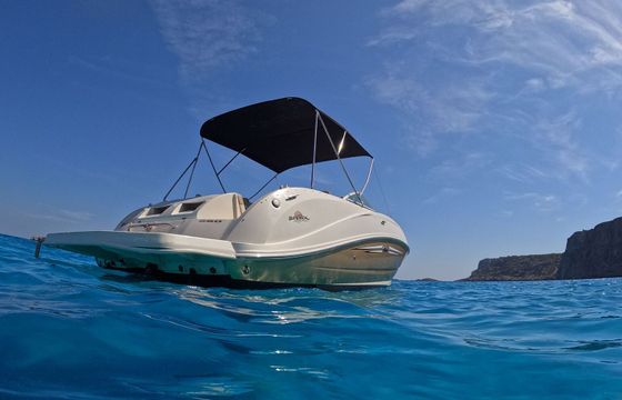 Motorboat Sea Ray 260 Sundeck 320hp