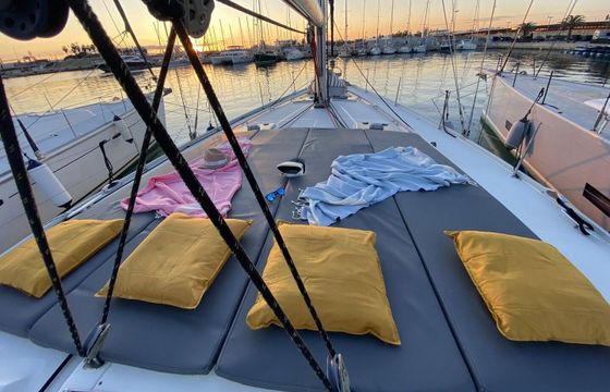 Sailboat Beneteau Cyclades 50.4 15.24m