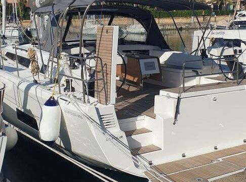 Sailboat Dufour Dufour 470 Grand Large 14.85m