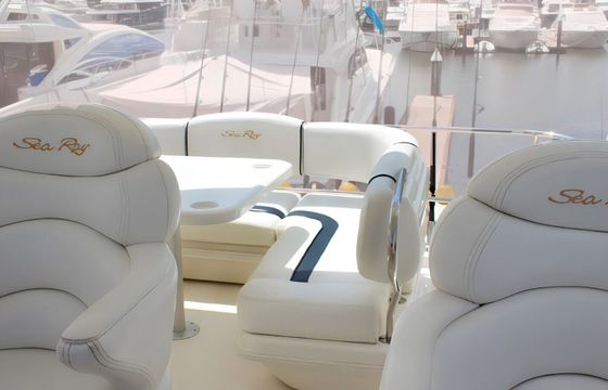 Motorboat Sea Ray 44