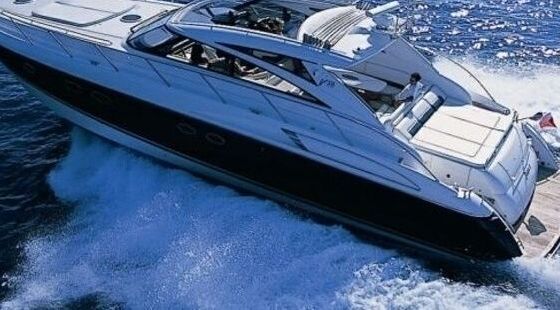 Motorboat Princess V58 1430hp