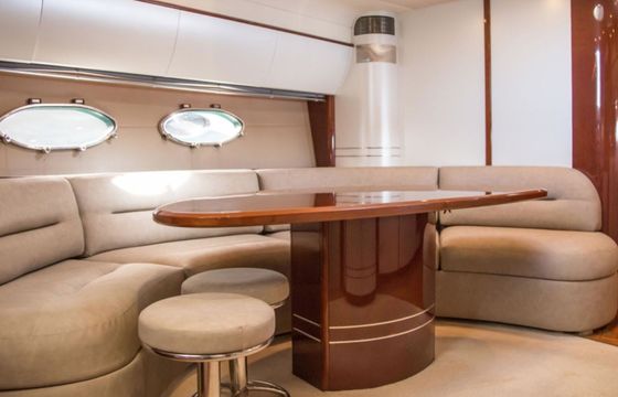 Motorboat Princess V58 1430hp
