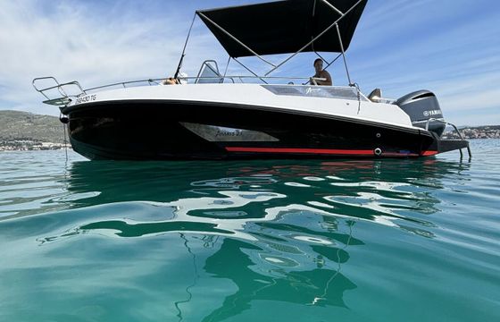 Motorboat Arrow Abaris 23 300hp