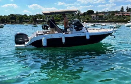 Motorboat Ranieri Next 24 250hp