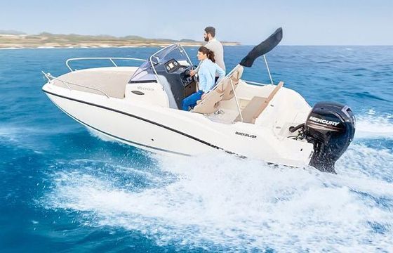 Motorboat Quicksilver Activ 605 Sundeck 115hp