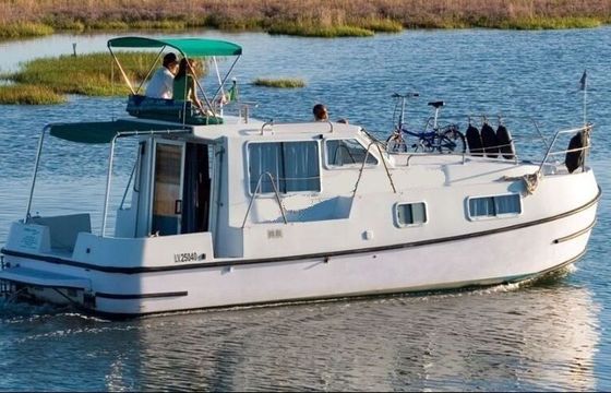 Houseboat New Con Fly FIRST 40hp