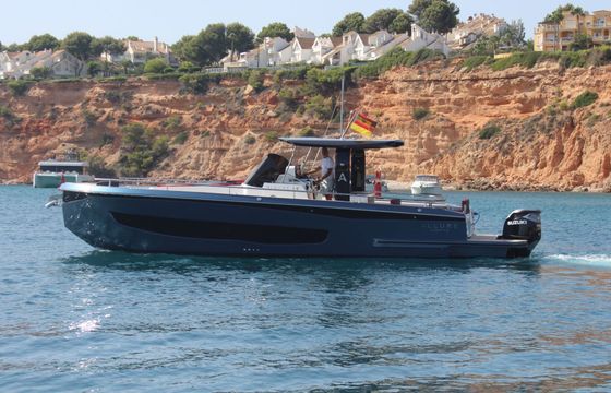 Motorboat Italyure 38 Sport 700hp