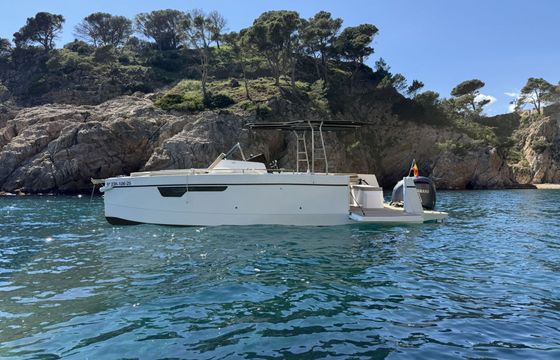 Motorboat Nuva Yachts M8 Cabin 225hp