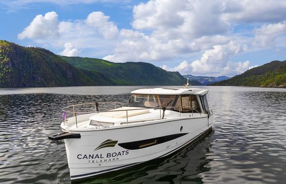 Motorboat Greenline Yachts 39 68hp