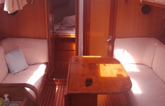 Sailboat Bavaria Bavaria 38 Cruiser 11.86m