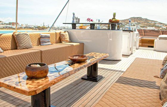Motor yacht ABSOLUTE Superphantom 85+ 2400hp