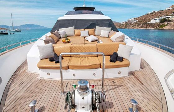 Motor yacht ABSOLUTE Superphantom 85+ 2400hp