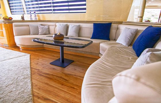 Motor yacht ABSOLUTE Superphantom 85+ 2400hp