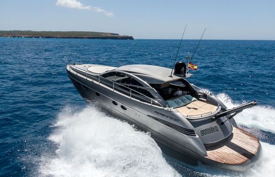 Motor yacht Pershing 50 800hp