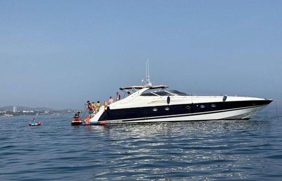 Motor yacht Sunseeker PREDATOR 63 1500hp