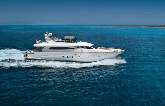 Motor yacht Canados 86 2800hp