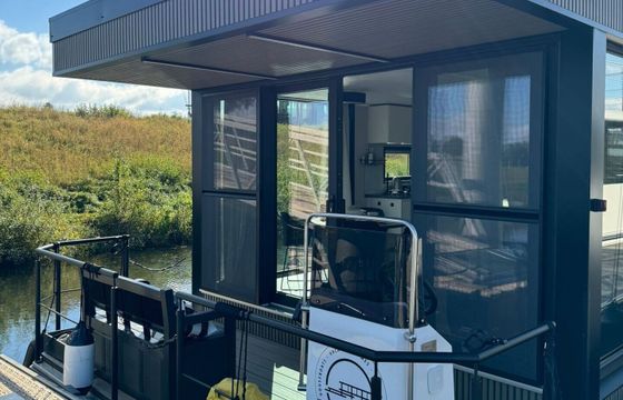 Houseboat Custom XL plus 2hp