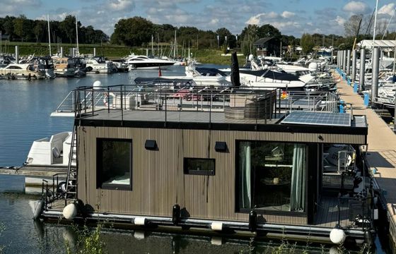Houseboat Custom XL plus 2hp