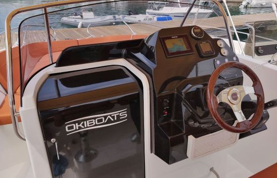 Motorboat Barracuda 686 WA 200hp