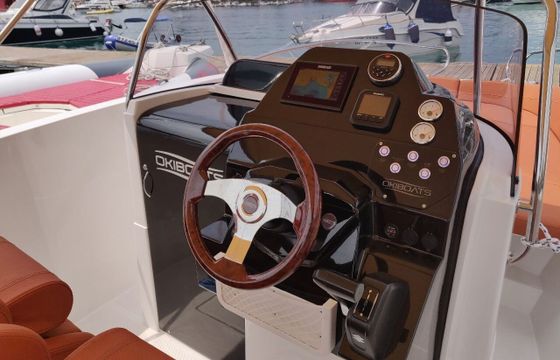 Motorboat Barracuda 686 WA 200hp