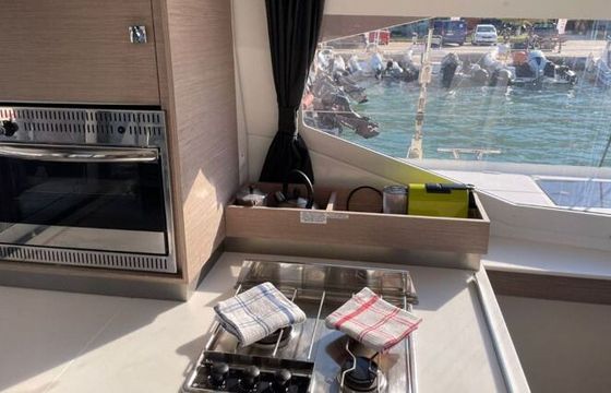 Catamaran Fountaine Pajot Fountaine Pajot Isla 40 - 4 + 1 cab. 11m