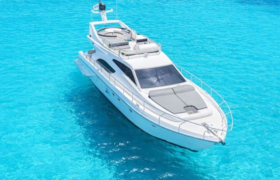 Motor yacht Ferretti 53 1320hp