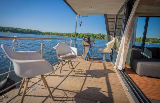Houseboat WOMA D13