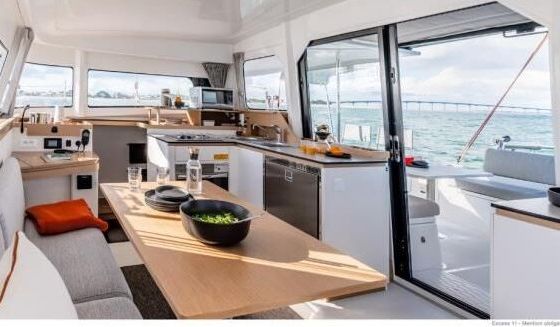 Catamaran Beneteau Excess 11 11.33m