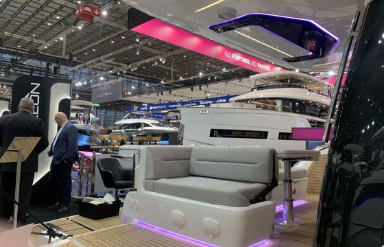 Motorboat Galeon Yachts 440 fly 700hp