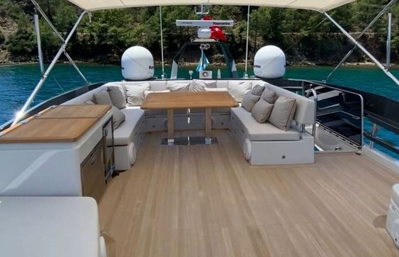 Motorboat Numarine Numarine 106 Sport 3350hp