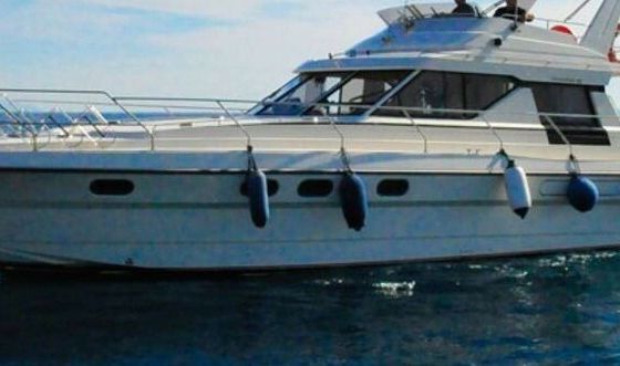 Motor yacht Beneteau princess 45 flybridge