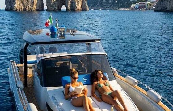 Motorboat ITALYURE SPORT 38 800hp
