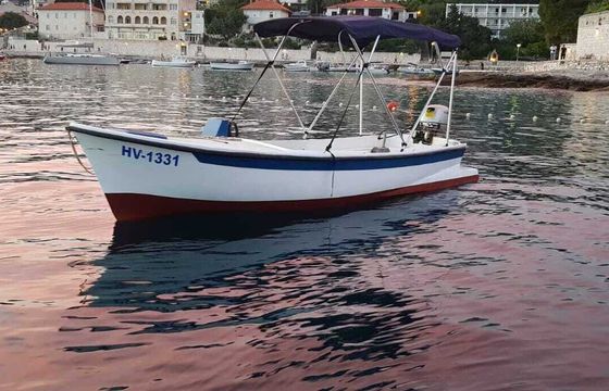 Boat without licence  Pasara 8hp 8hp