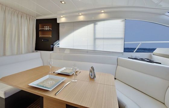 Motor yacht Faeton 360 Fly 600hp