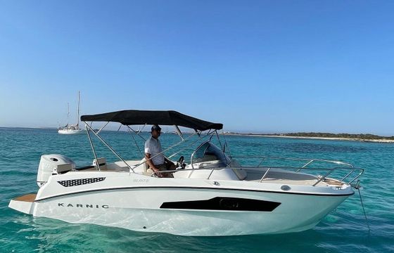 Motorboat Karnic SL602 150hp