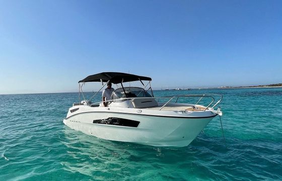 Motorboat Karnic SL602 150hp