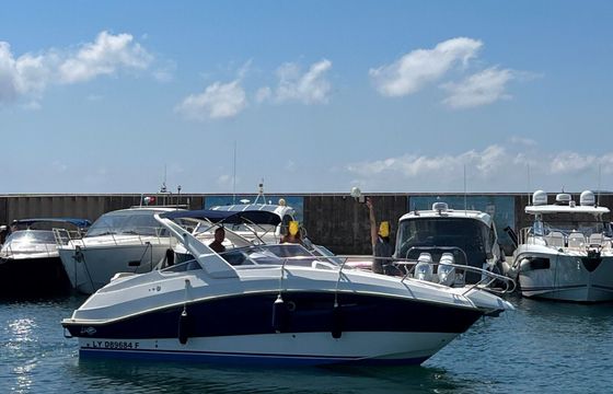 Motorboat Rio 750 Day Cruiser 200hp