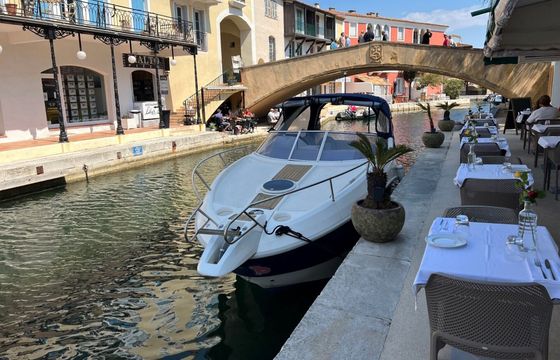 Motorboat Rio 750 Day Cruiser 200hp