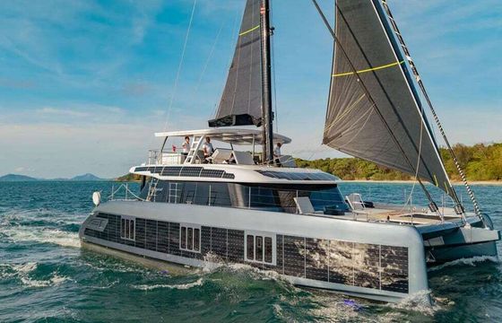 Catamaran Sunreef 60 Eco 18.4m