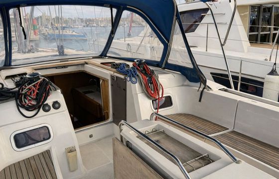 Sailboat Jeanneau Sun Odyssey 469 14.05m