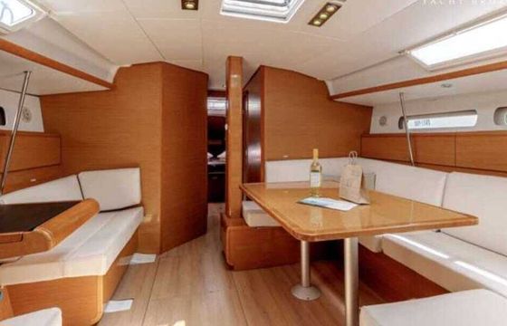 Sailboat JEANNEAU SUN ODYSSEY 439 13m