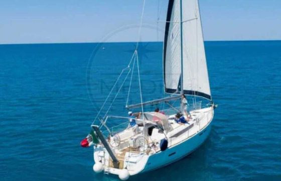 Sailboat JEANNEAU SUN ODYSSEY 439 13m